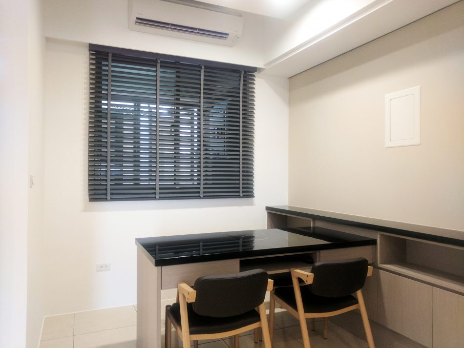 Zebra Blind, Wooden, Waterproof, Venetian Blind, Semi-transparent, Roller Blind, Double Roller Blind, Curtain, Cordless, Blackout blinds