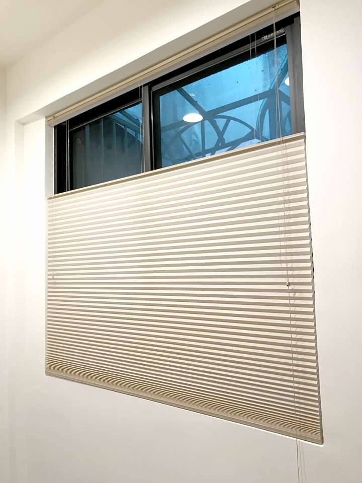 Vali  Honeycomb Shades　Blackout Alabaster Heat Insulation Blinds & Shades Child Safety／Cordless Blinds & Shades Blackout Blinds & Shades Motorized Blinds／Smart Blinds & Shades