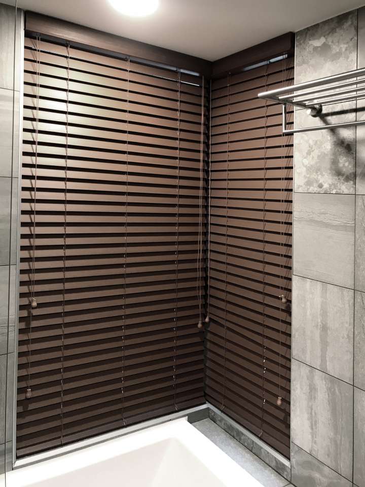 Pimu Venetian Blinds　Fauxwood DVB22 - Embossed Walnut Ventilated Blinds & Shades Waterproof Blinds & Shades Customized／Personalized Blinds & Shades Light Filtering Blinds & Shades Light-Regulating Blinds & Shades Motorized Blinds／Smart Blinds & Shades